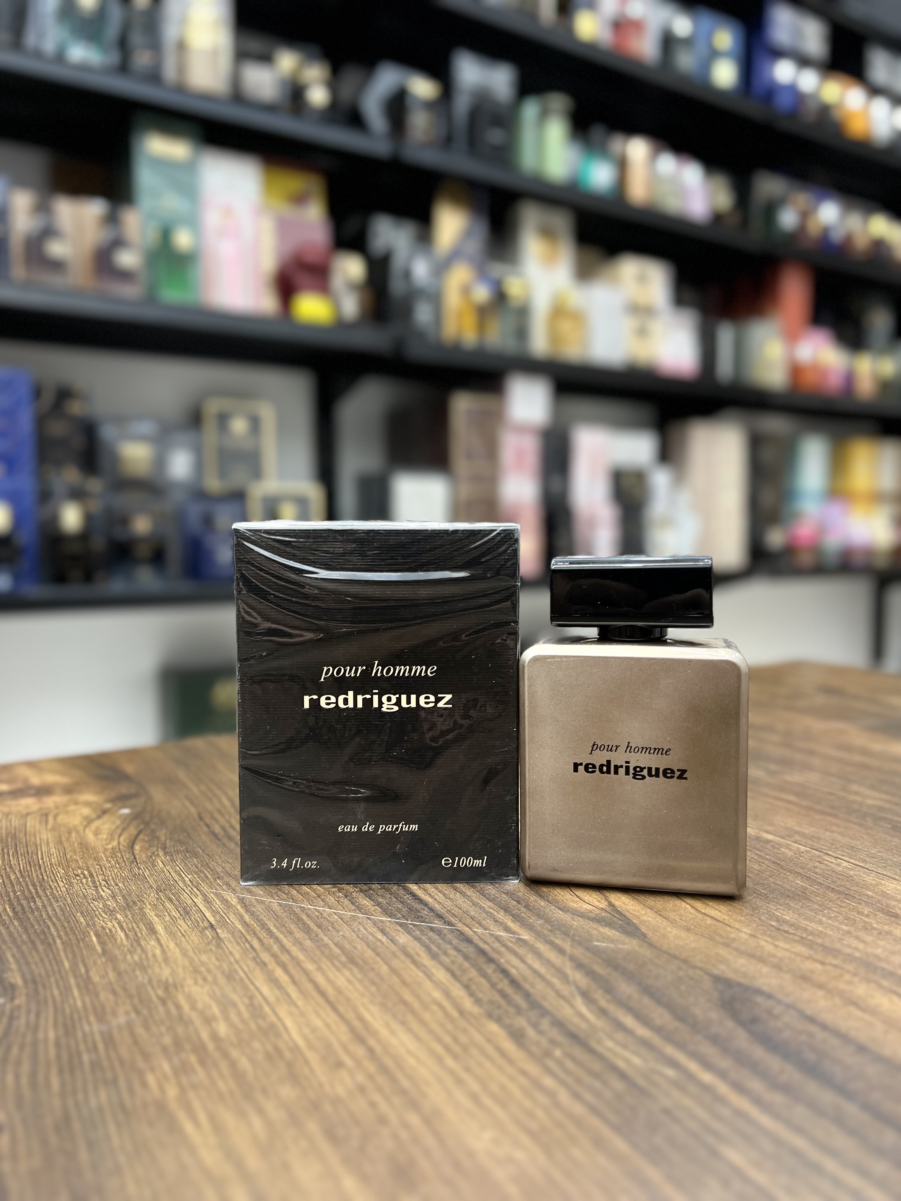 عطر فراگرنس ورد پور هوم رودریگز طلایی مردانه - 100 میل