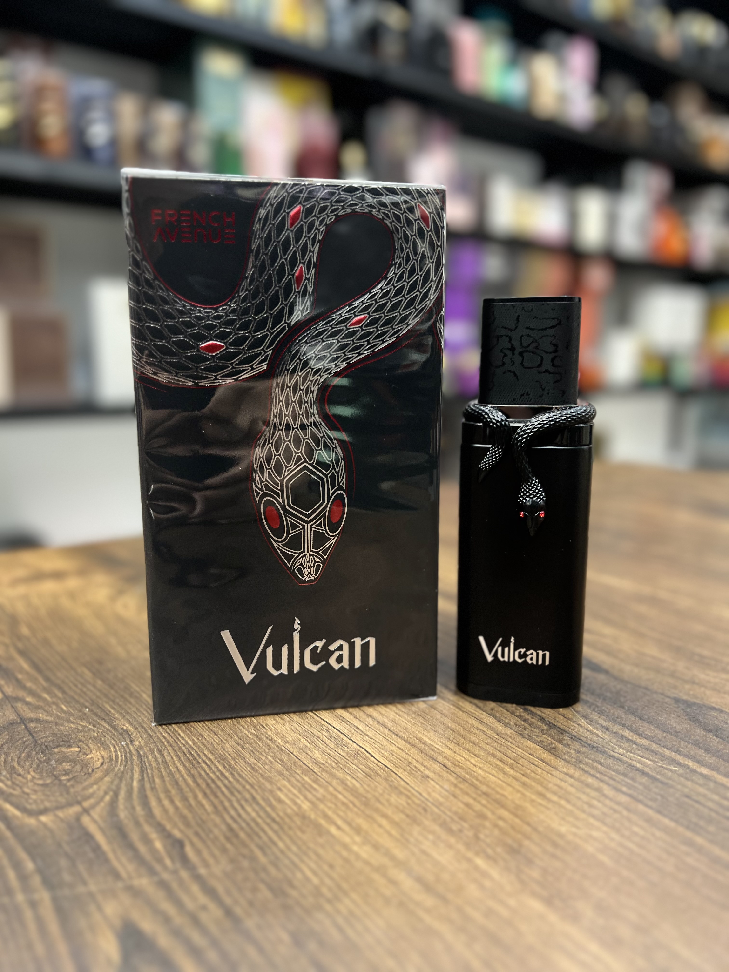 عطر فرنش اونیو ولکان بلک فرایدی (مشابه زرژوف دایفاید / تونی آیومی مانکی اسپیشال) - 100 میل